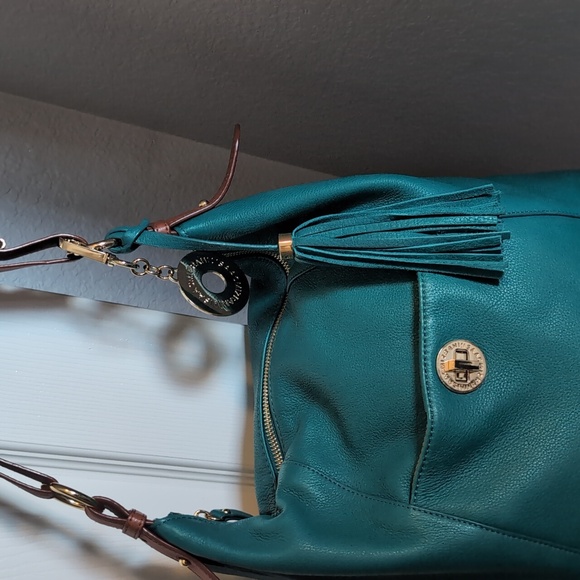 Isaac Mizrahi Turquoise and Tan Shoulder Bag - Picture 3 of 11
